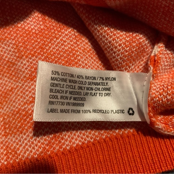 Future Collective 3X NWTgsold out! Rare  Orange and White Crop Top - Picture 6 of 7